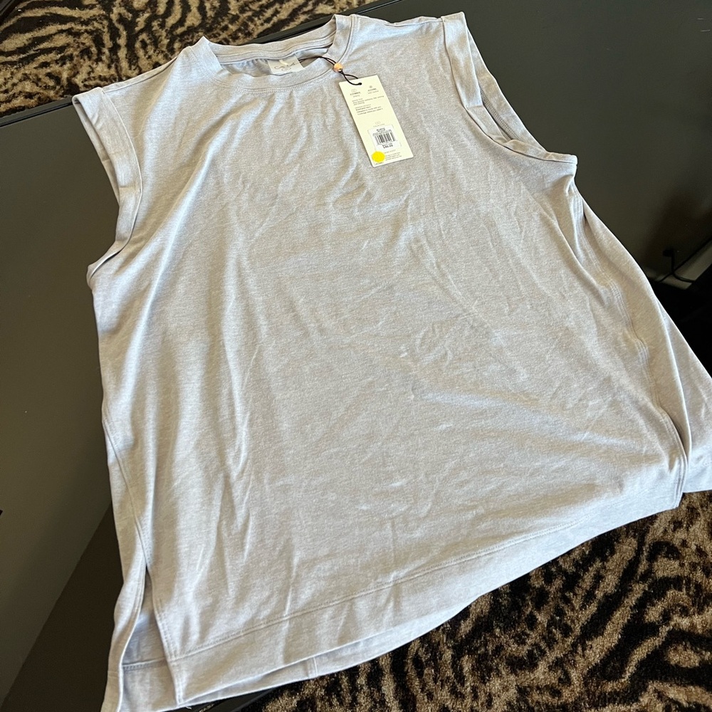 muscle sleeve top